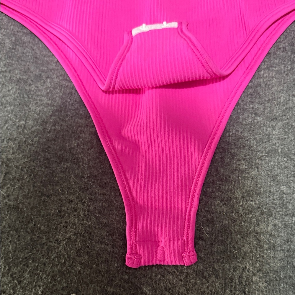 💖 OQQ Women’s Ribbed Zip Front Bodysuit Small Hot Pink Long Sleeve - Picture 10 of 12